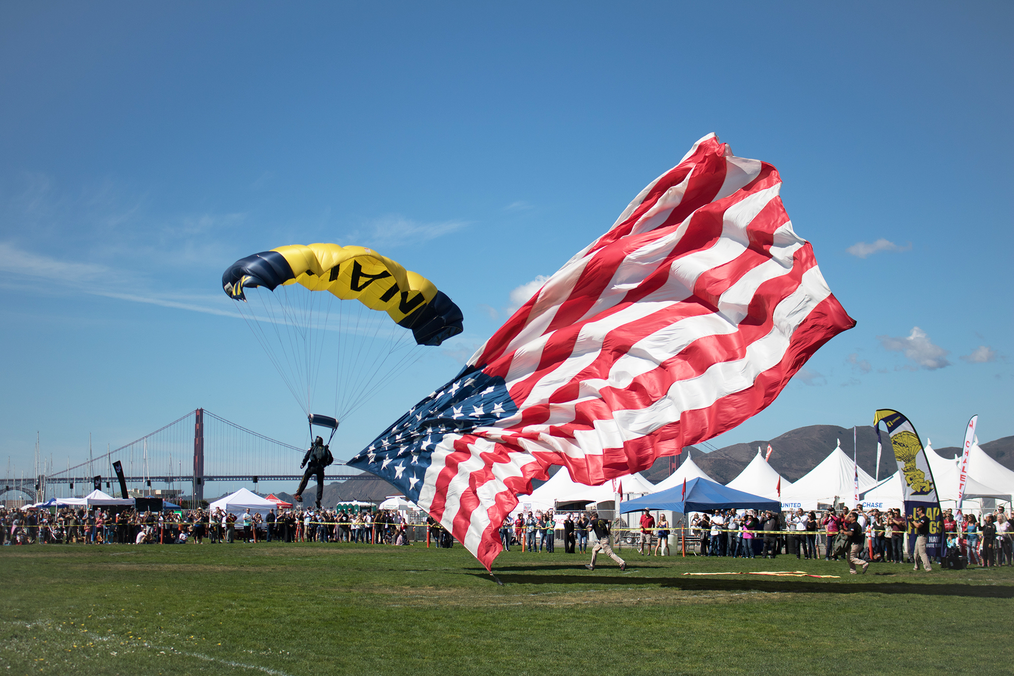 Navy Parachute Team, The Leap Frogs